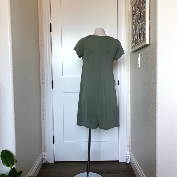 Green T-shirt Dress - Picture 4 of 7